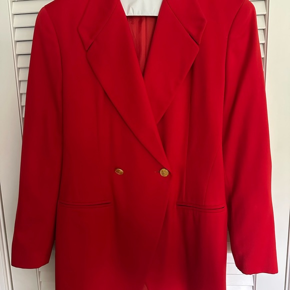 Authentic Vintage Escada by Margaretha Ley Bold Red Wool Blazer/Gold Buttons - Picture 6 of 11
